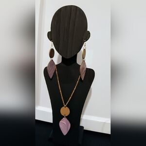 Teardrop Necklace Set by Skye's Creations